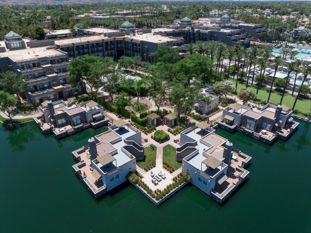 Scottsdale Wedding Venues: Grand Hyatt Floating Casitas