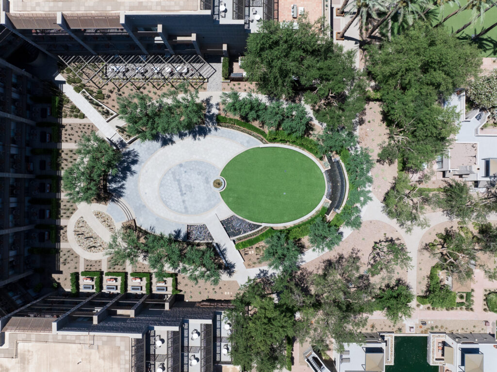 Scottsdale Wedding Venues: Grand Hyatt Ceremony Space